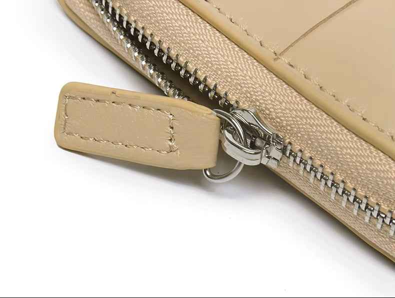 Slim Woven Leather Wallet – Luxury Cowhide Card Purse for Women