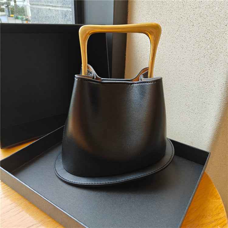 Luxury Genuine Leather Bucket Bag – Designer Women’s Purse