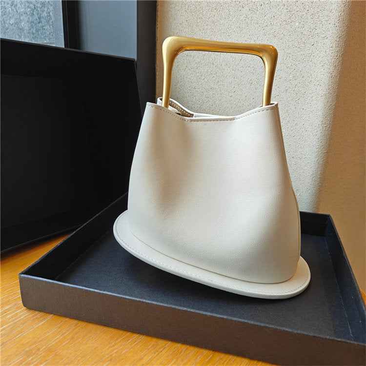 Luxury Genuine Leather Bucket Bag – Designer Women’s Purse